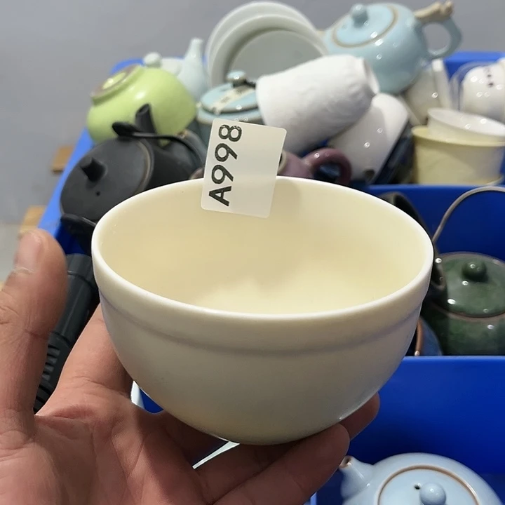 梦***笑茶具默认微瑕瓷器、茶具、壶、摆件，介意勿拍