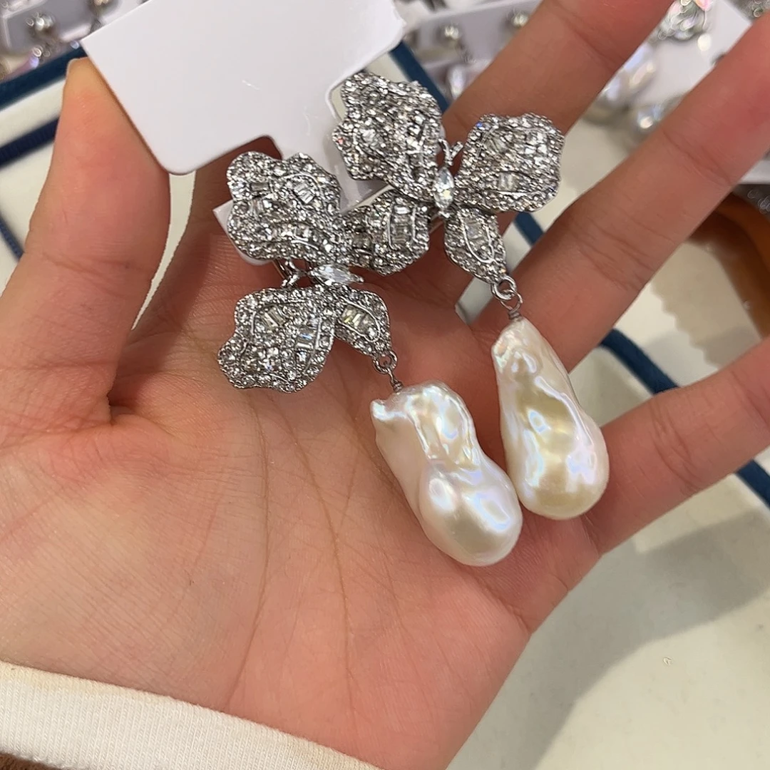 淡水珍珠耳饰合金