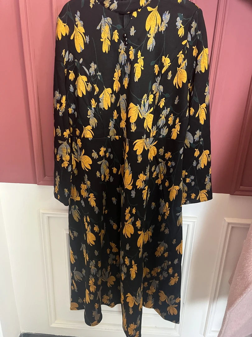 【妙莱 小黄花】春季新款优雅时尚碎花百搭气质连衣裙