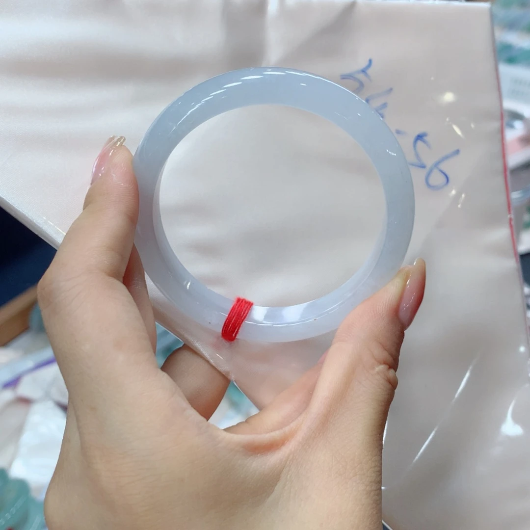 未镶嵌手镯翡翠翡翠
