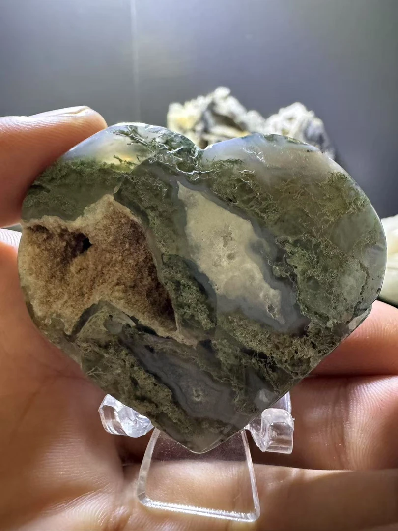 海草飘花玛瑙原石心形摆件