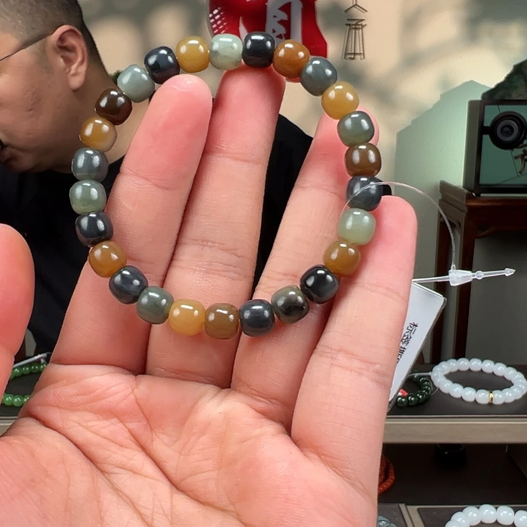 和田玉未镶嵌手链卡8mm楼兰