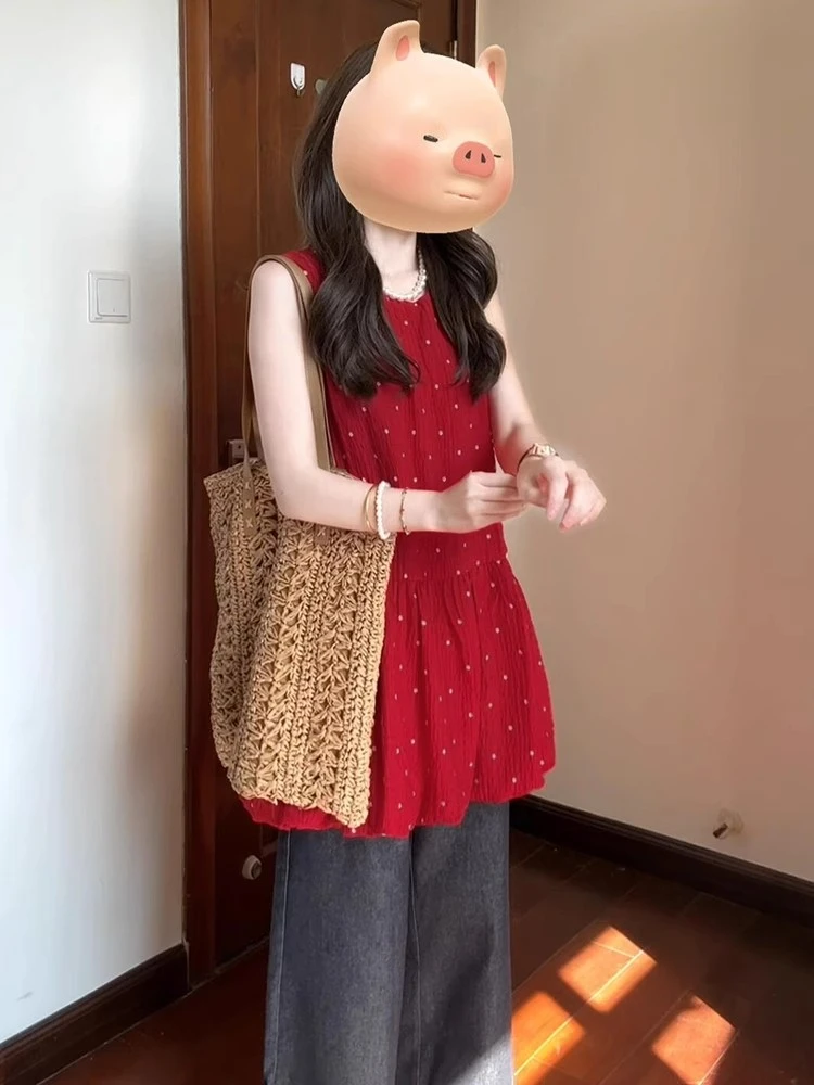 2025设计感复古红色小清新小花褶皱背心裙夏季圆领气质少女连衣裙