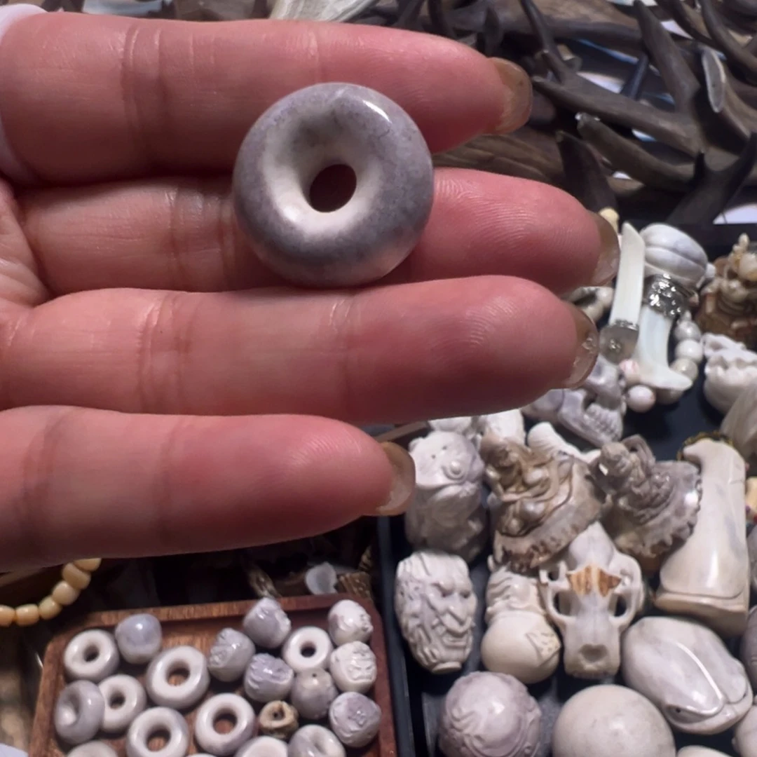 鹿骨把件達*手把件