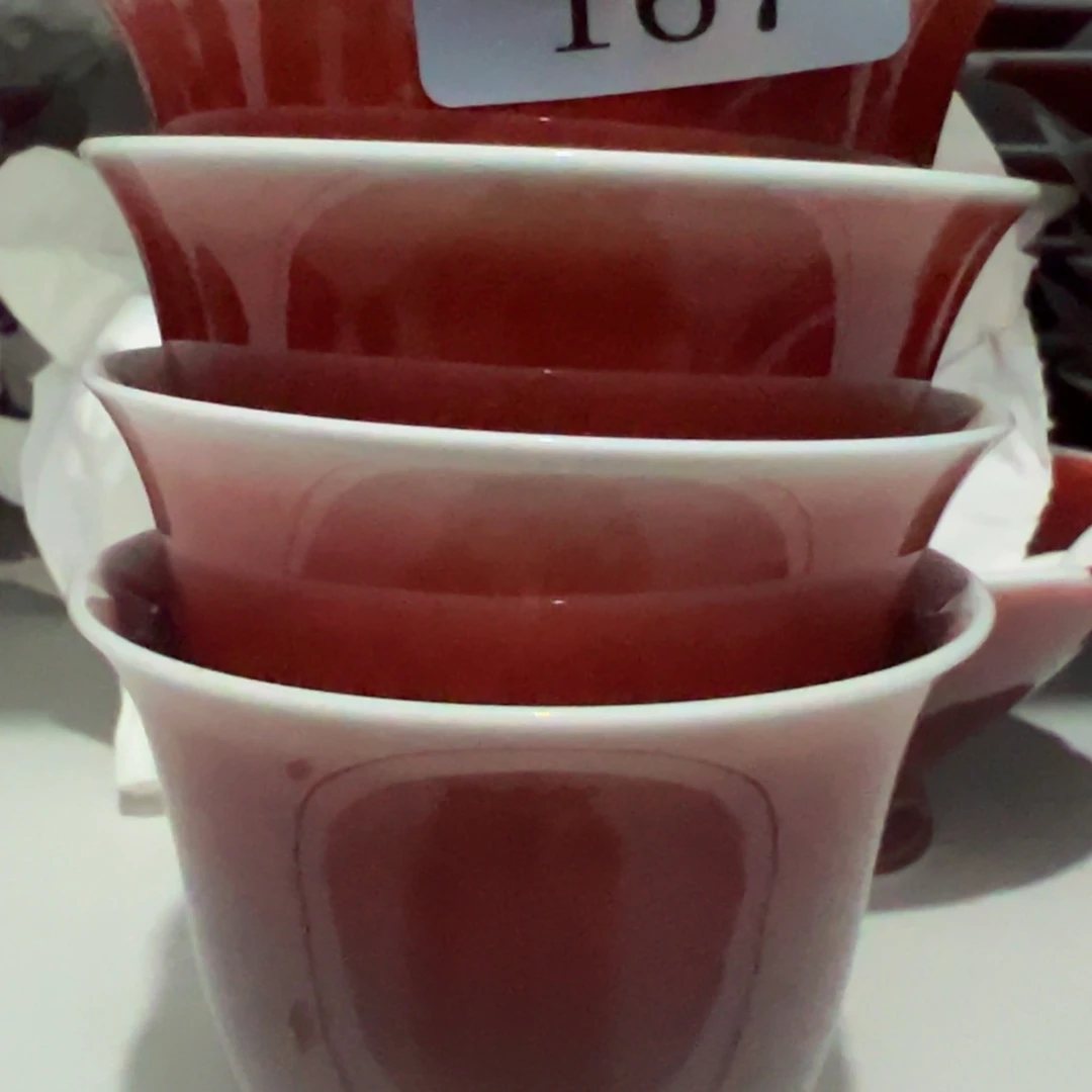 郑***男陶景德镇陶瓷郎红福利