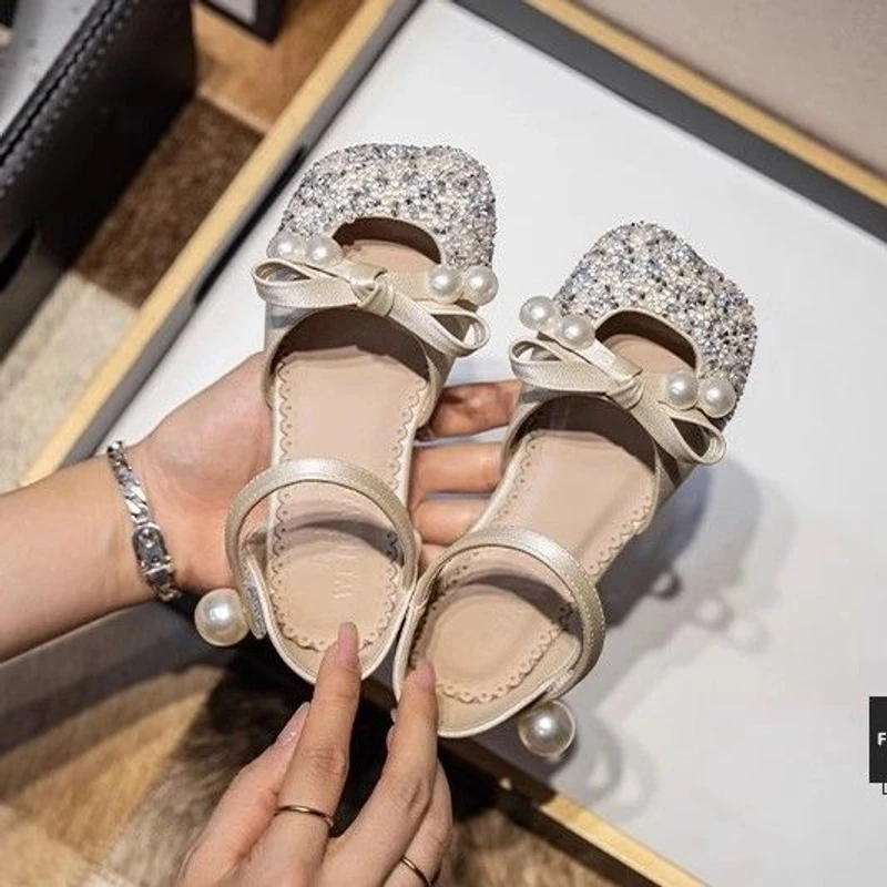 ABC包头女童凉鞋夏季2025新款时尚舒适宝宝儿童公主鞋软底皮鞋潮