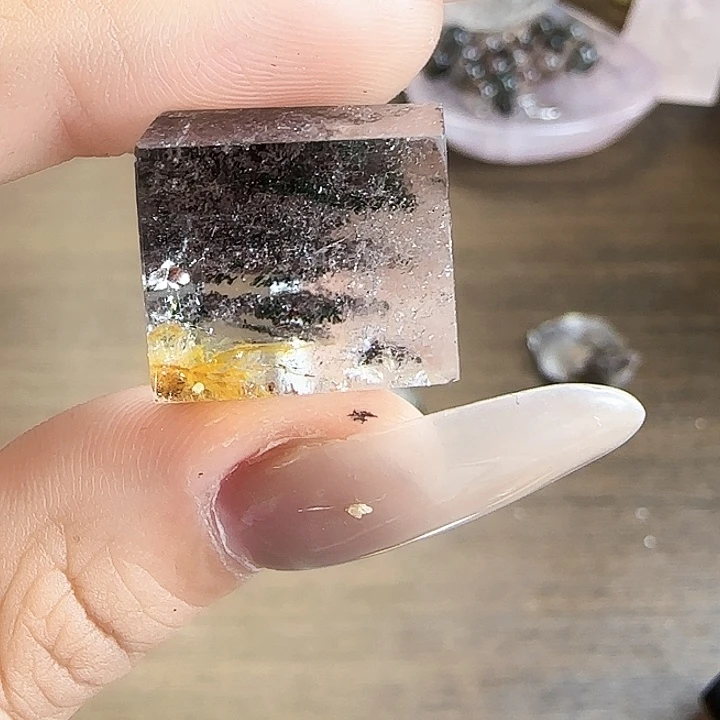 大***海紫晶珠宝半成品未镶嵌