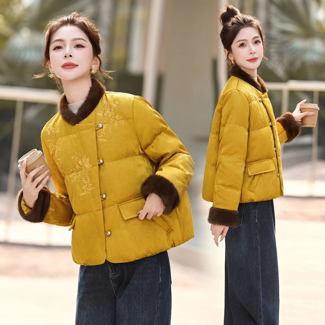 短款刺绣女长袖中国风白鸭绒羽绒服外套2025秋冬新款厚款加厚立领