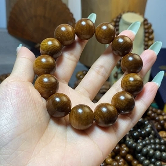 老山檀香黑肉沉水1.8手串