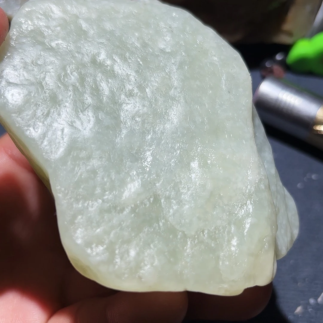 和田玉未镶嵌珠宝奇石