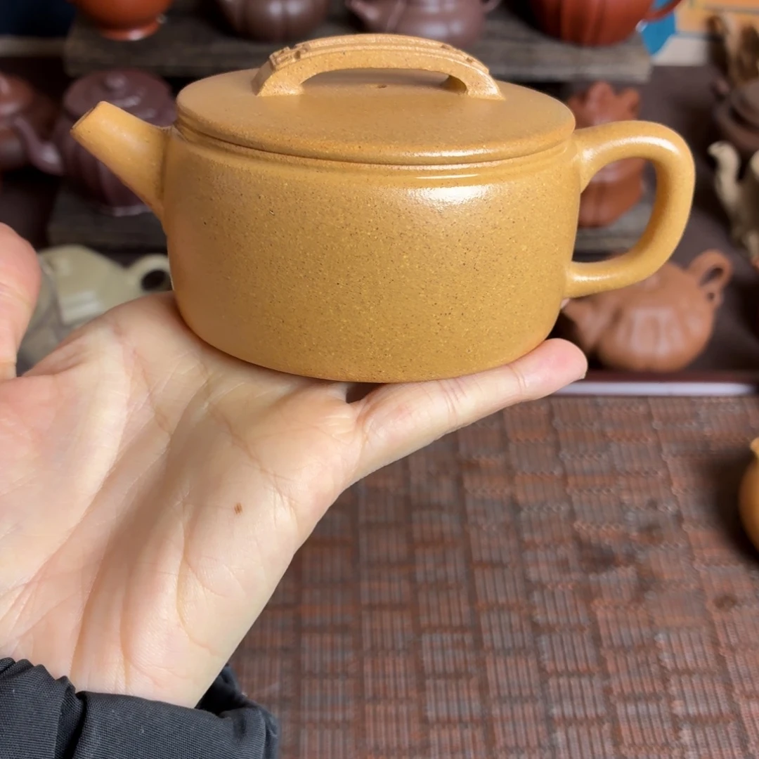 紫砂茶壶紫砂壶。