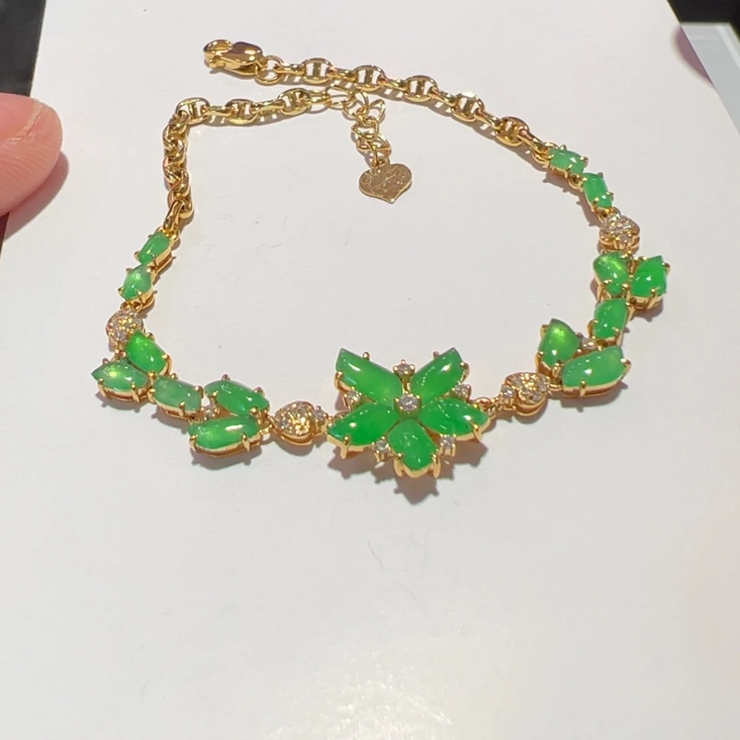 翡翠18K金镶嵌颈饰手链