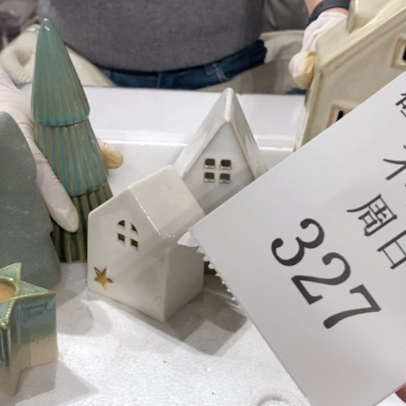 【闪购商品】摆件何****术陶瓷摆件瑕疵特卖