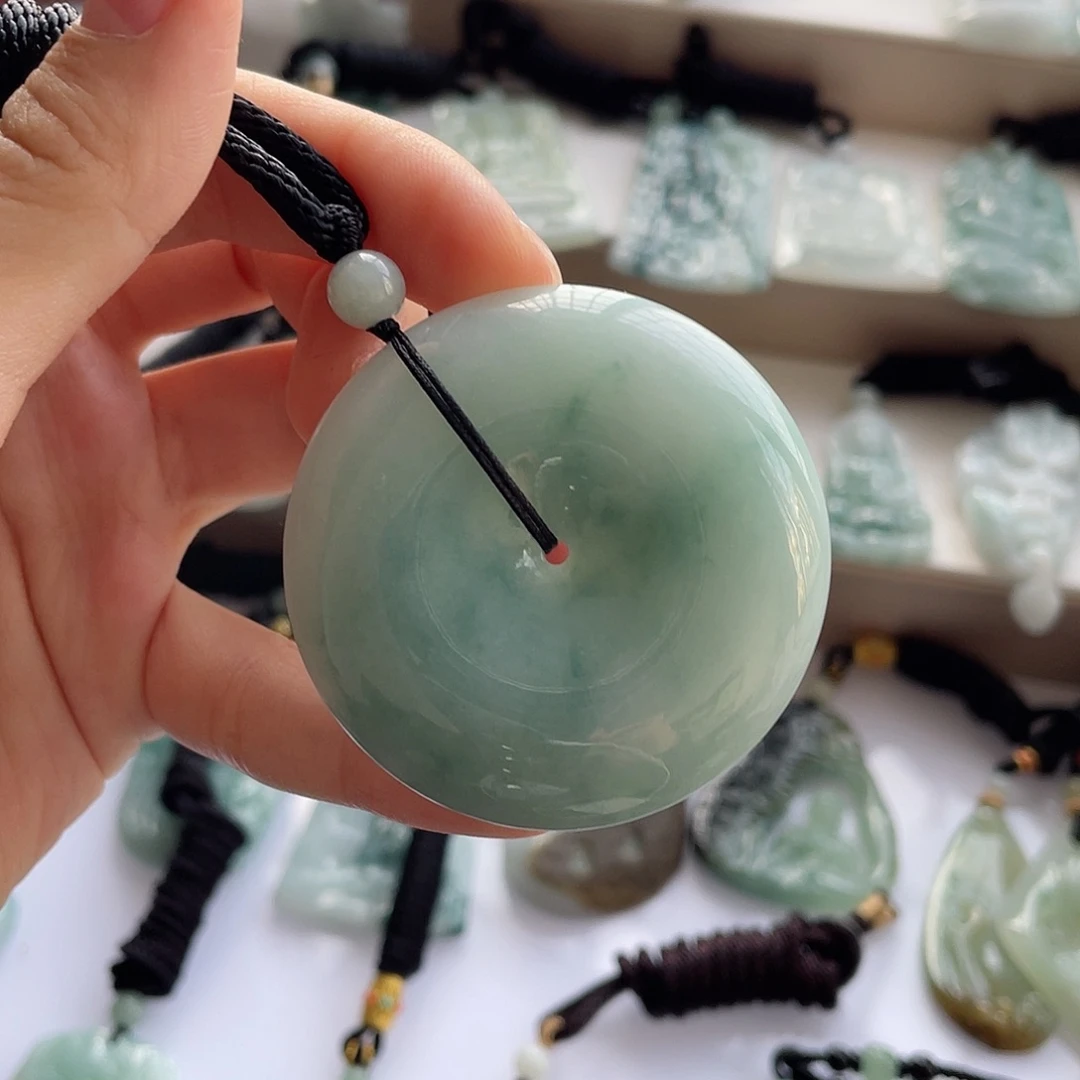 翡翠未镶嵌颈饰平安扣51*12.2