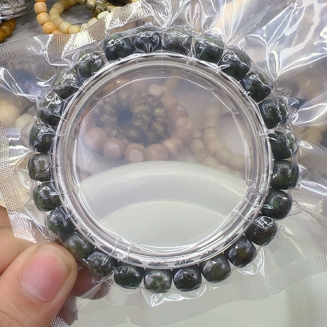 手串星月菩提38殿堂绿包白星月菩提单圈9左右