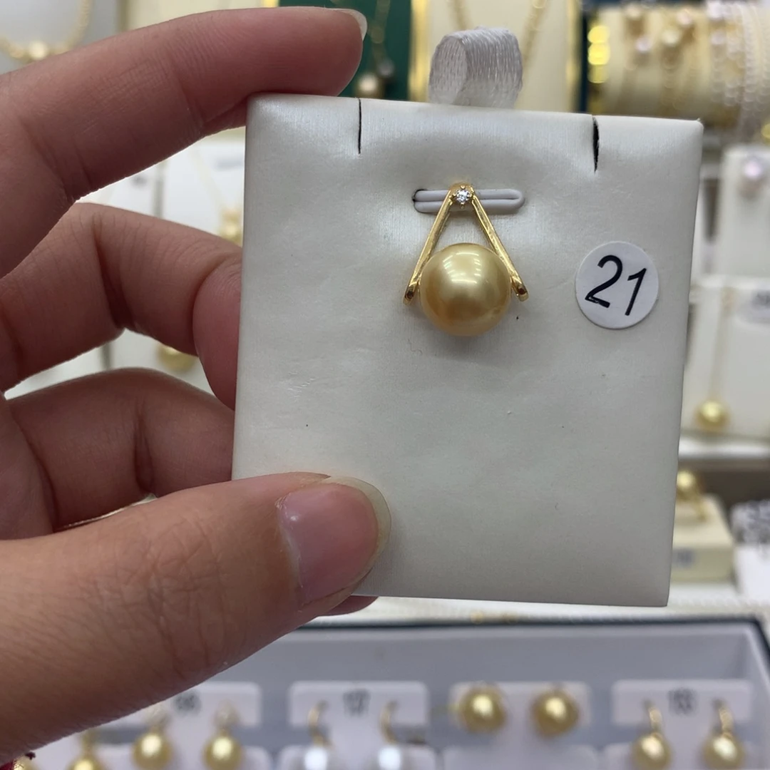 海水珍珠吊坠(不含链)18K金镶嵌