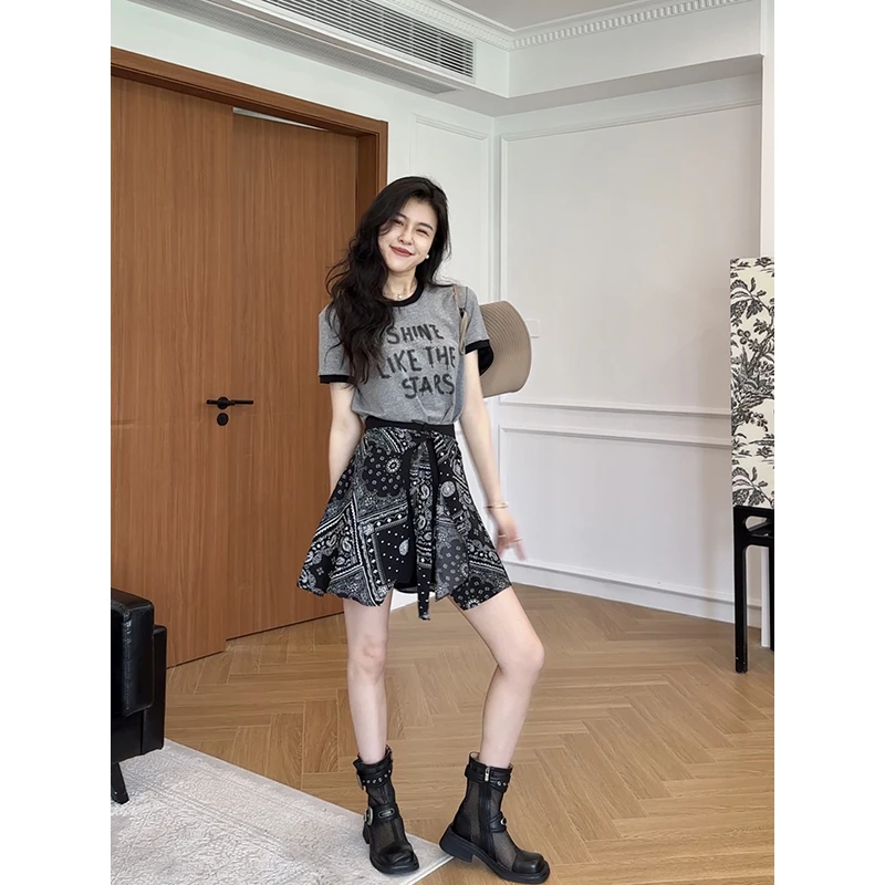 张阿星【户外穿搭】休闲撞色莱赛尔上衣+遮肉拼接裙裤   W425A09076