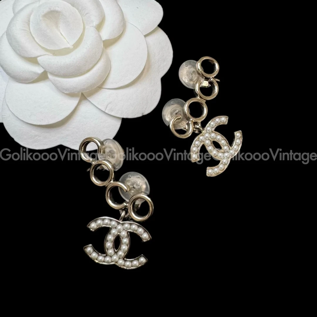 95新 Chanel/香奈儿 21P珍珠双C字母coco耳夹 2501013