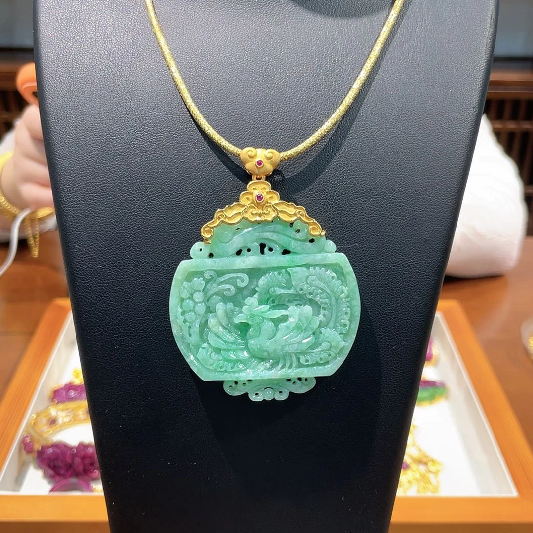 锦纶铁合金吊坠项链