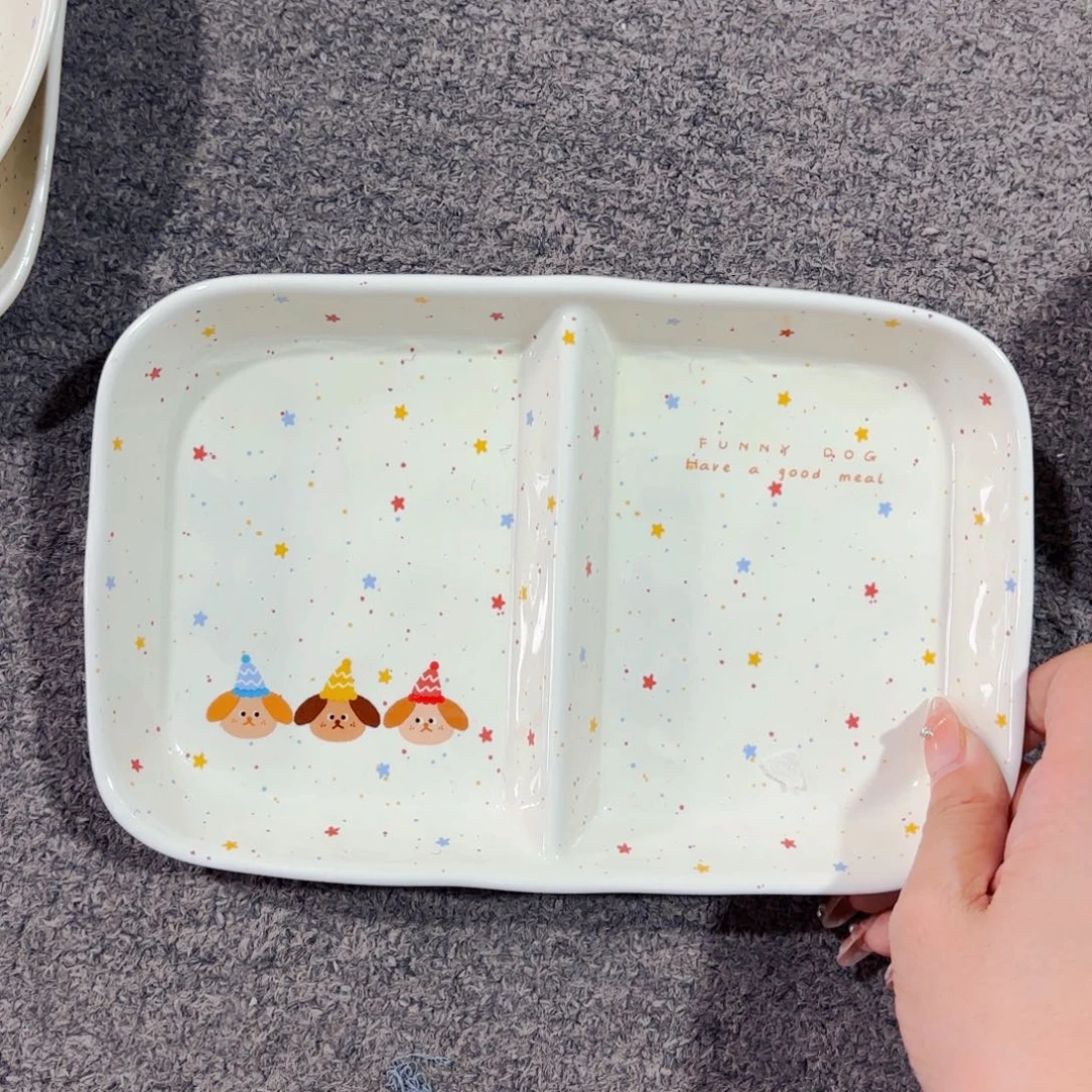 陶瓷三只小狗两格分餐盘微微瑕