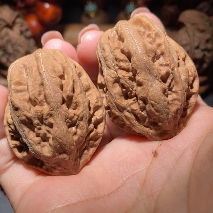 把件文玩核桃东北楸子小雪85