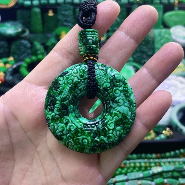 颈饰未镶嵌翡翠吊坠