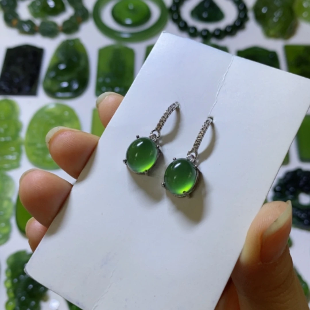 【闪购商品】银S925镶嵌蛇纹石玉耳环