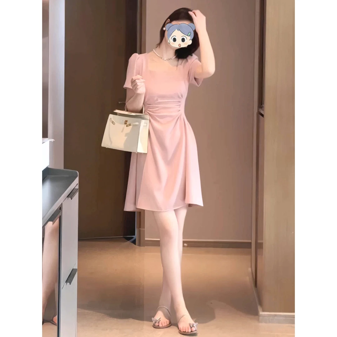 小个子御姐风初恋显瘦正式场合粉色方领连衣裙子质感高级感女夏季