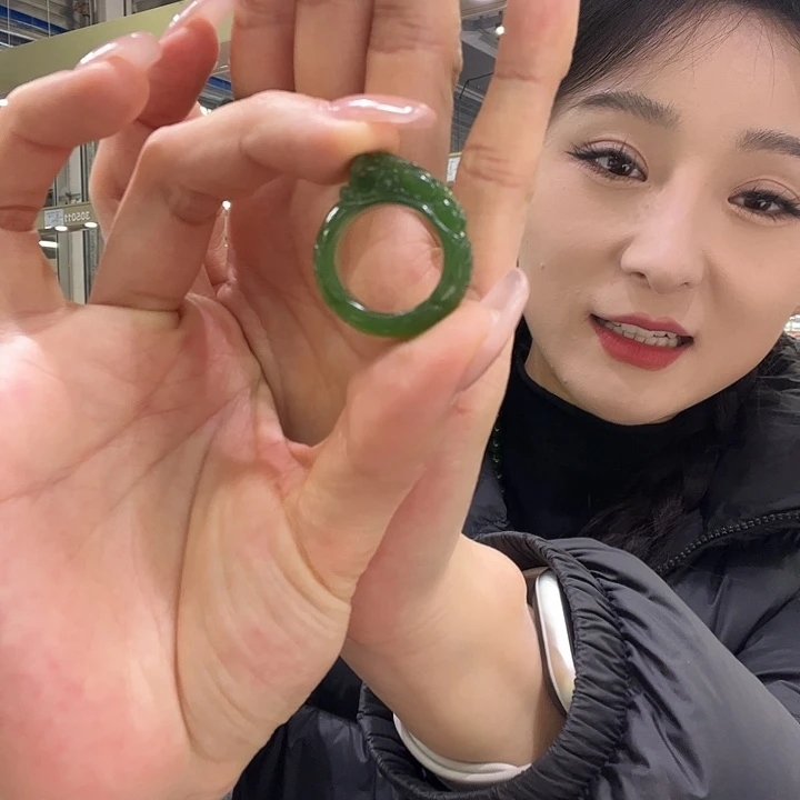 和田玉未镶嵌戒指