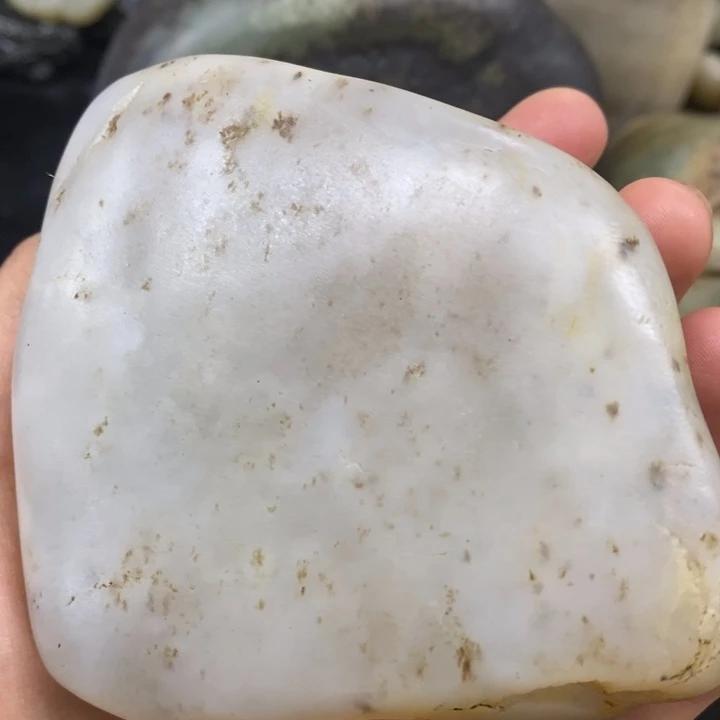 未镶嵌和田玉（糖玉）挂件