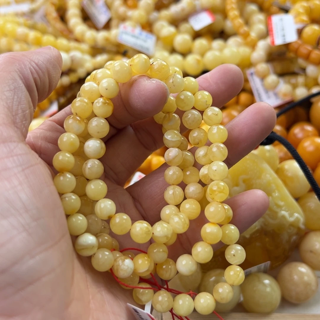 琥珀珠宝奇石未镶嵌