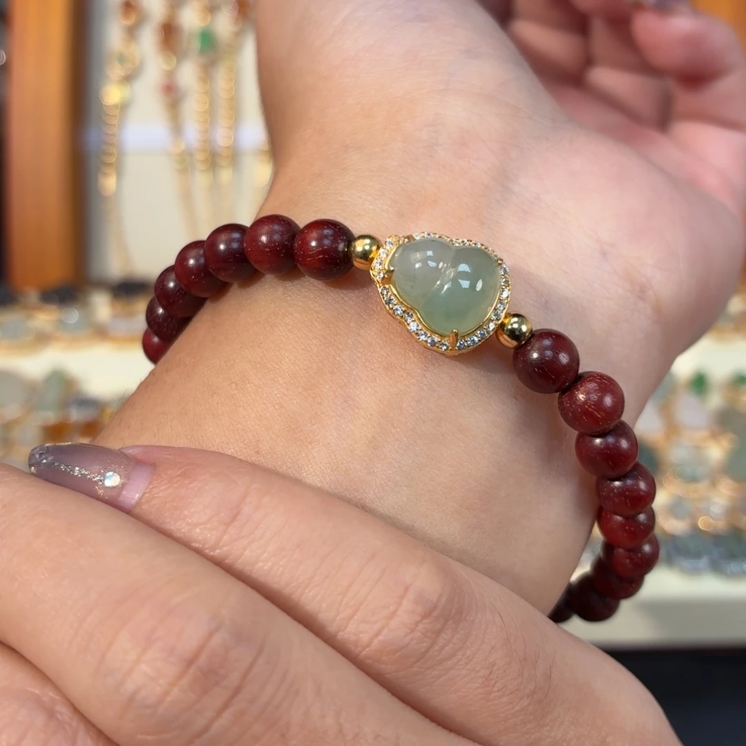 翡翠银S925镶嵌颈饰葫芦