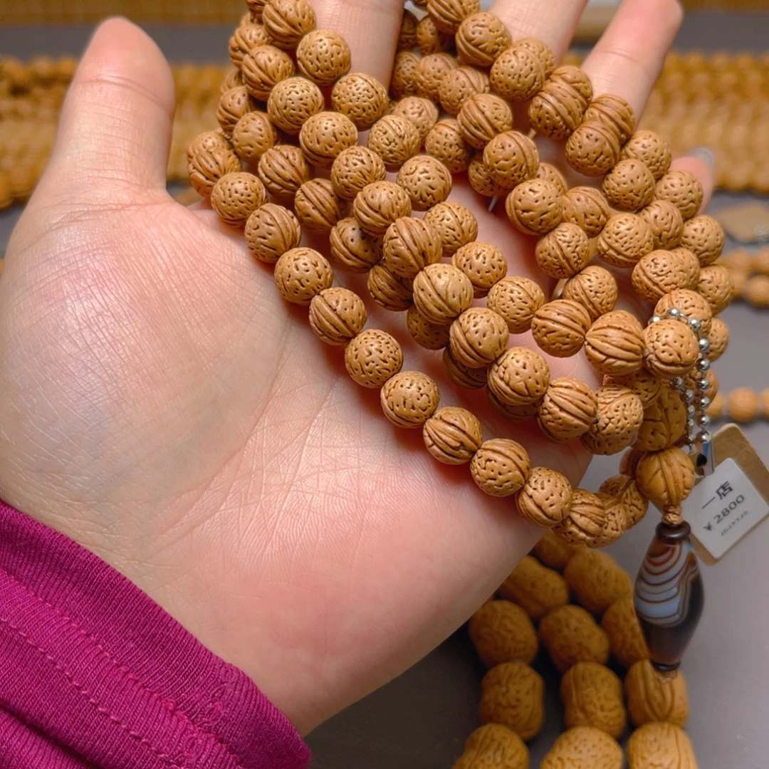 牛***飞桃核吊坠桃核脖挂