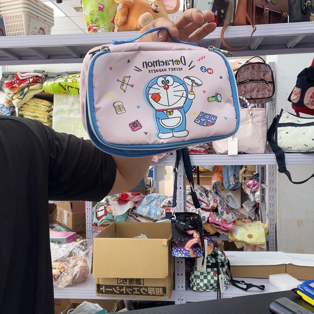 PU化妆包等产品和产品为