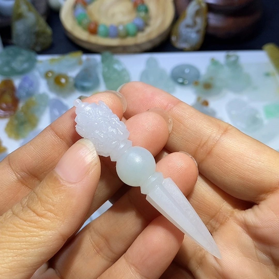 想***象定制翡翠未镶嵌降魔杵