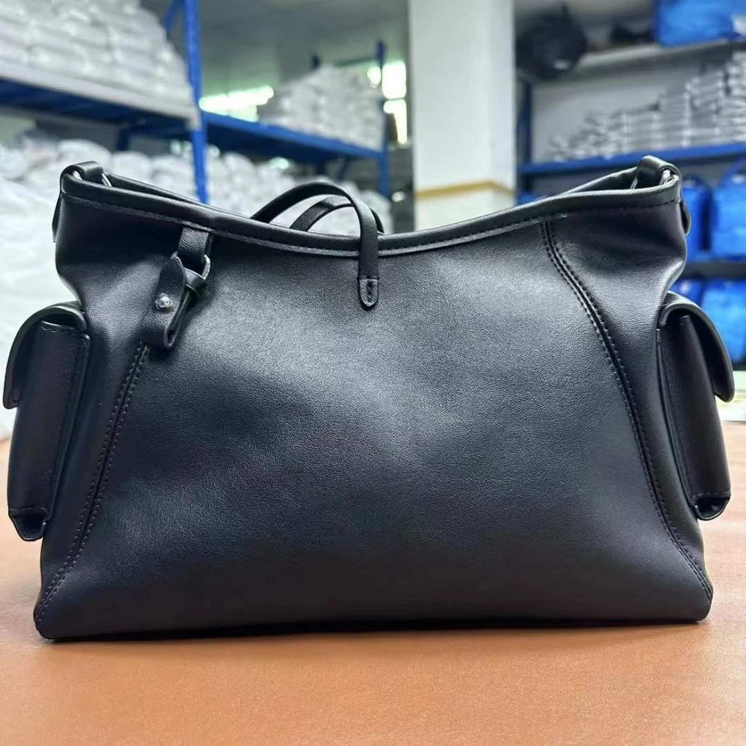 【小裴dy6988】黑武士单肩包简约水桶包女士肩包时尚黑色单肩