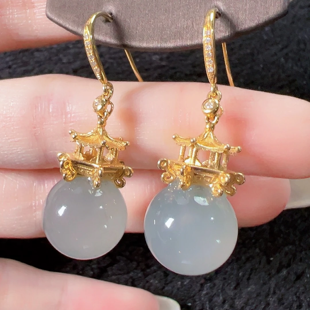 翡翠18K金镶嵌耳饰签收后24小时鉴赏期，过得不退