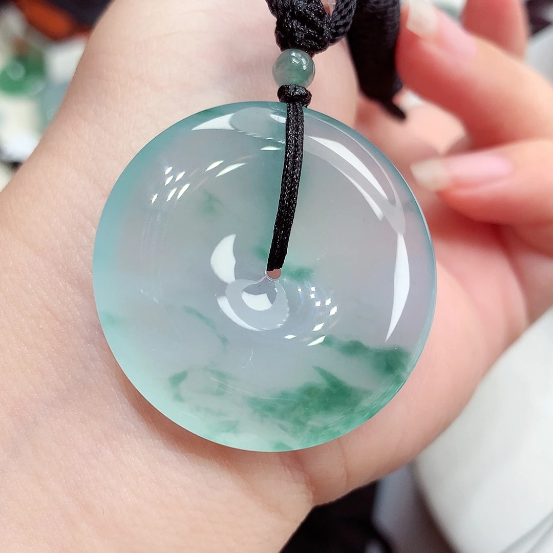 翡翠未镶嵌颈饰翡翠，35.3/6.2