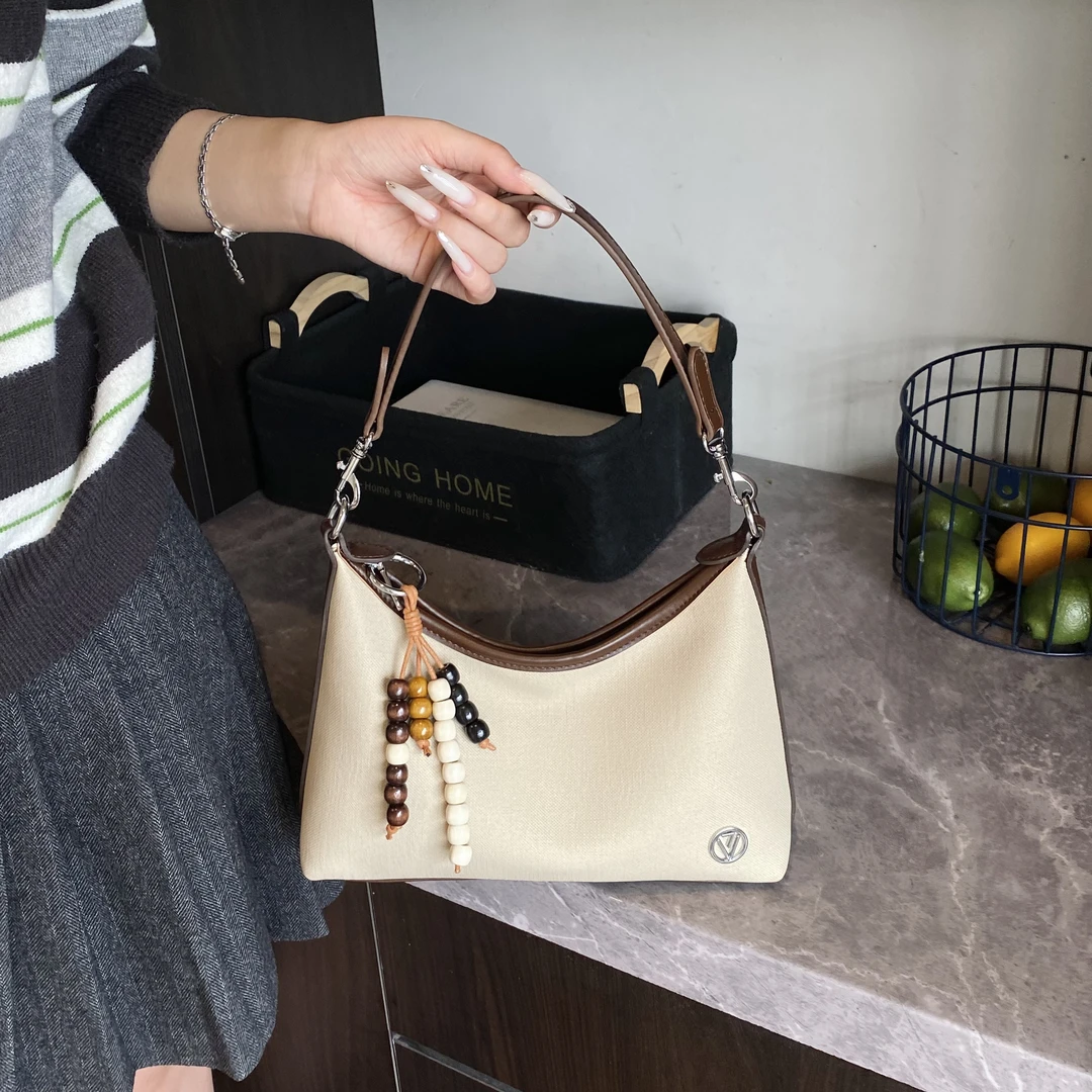 【自由女孩】早秋新款小众设计轻奢时尚百搭单肩斜挎流浪女士包包