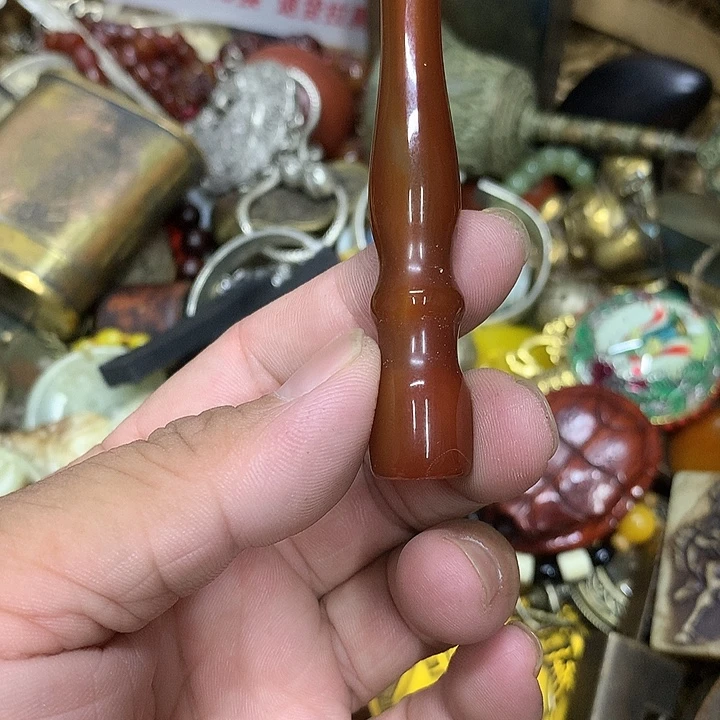 赵***室一物一拍瑙瑙烟嘴