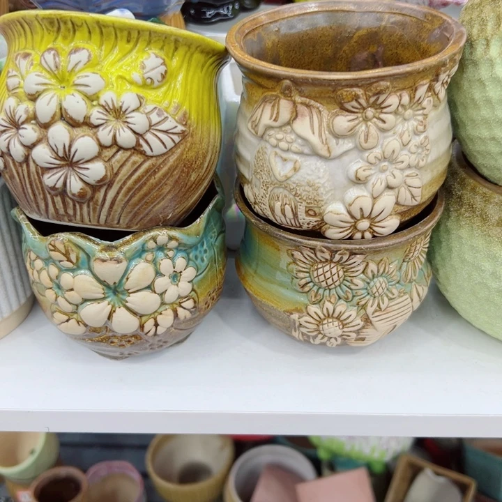 有孔，满10元发货多肉陶瓷花盆