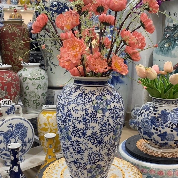 摆件手绘陶瓷萝卜花瓶