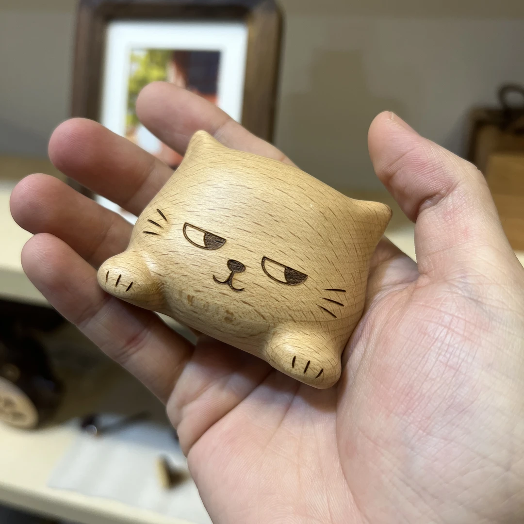 由物喜/可爱猫咪实木摆件冰箱贴开瓶器