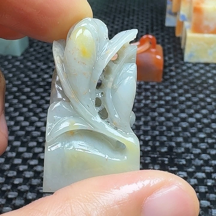 青田石真真正正章