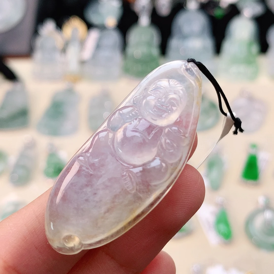 翡翠未镶嵌颈饰童子牌