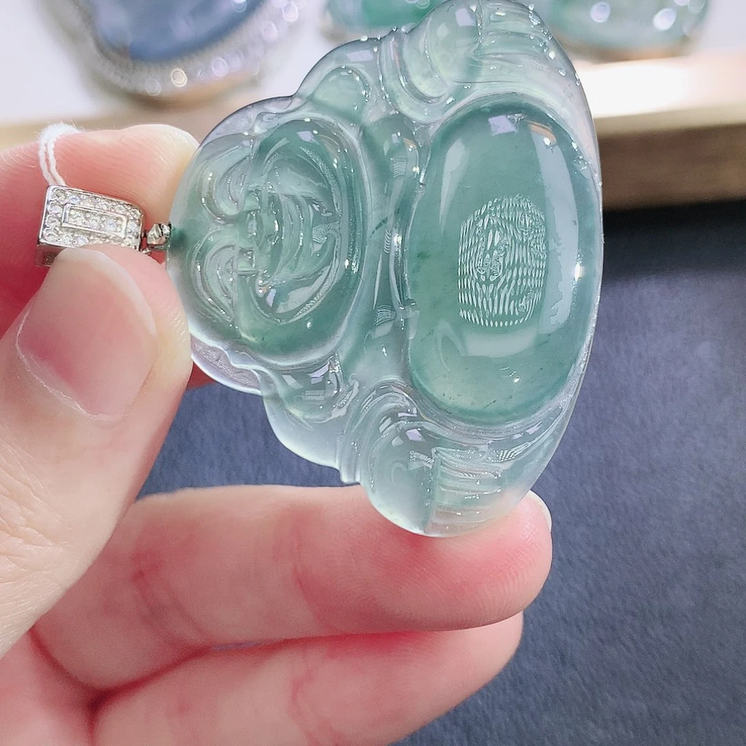 翡翠未镶嵌挂件翡翠