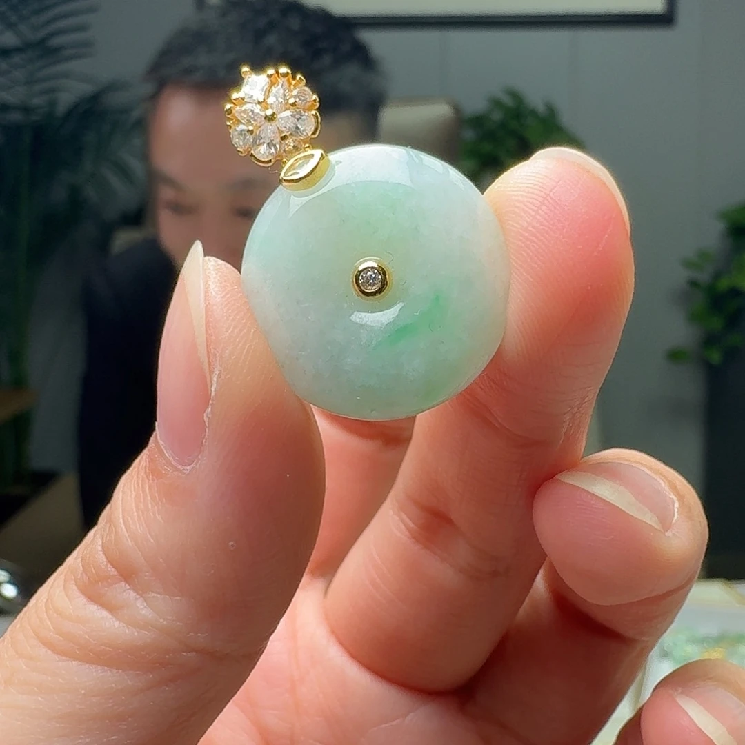 翡翠银S925镶嵌吊坠(不含链)多样性发货其一
