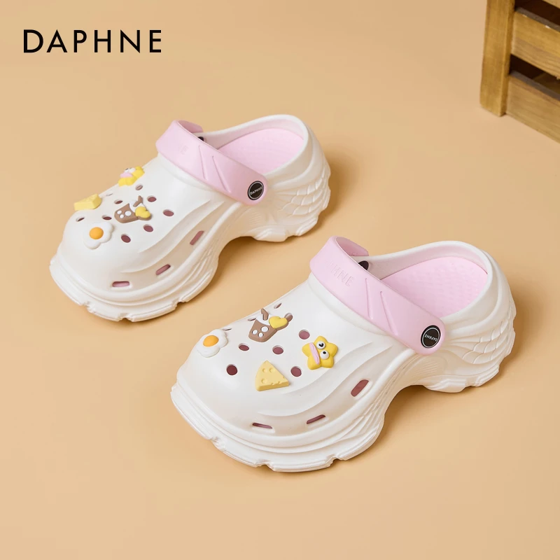 达芙妮云朵洞洞鞋女新款夏季百搭外穿涉水溯溪鞋百搭厚底凉拖鞋子