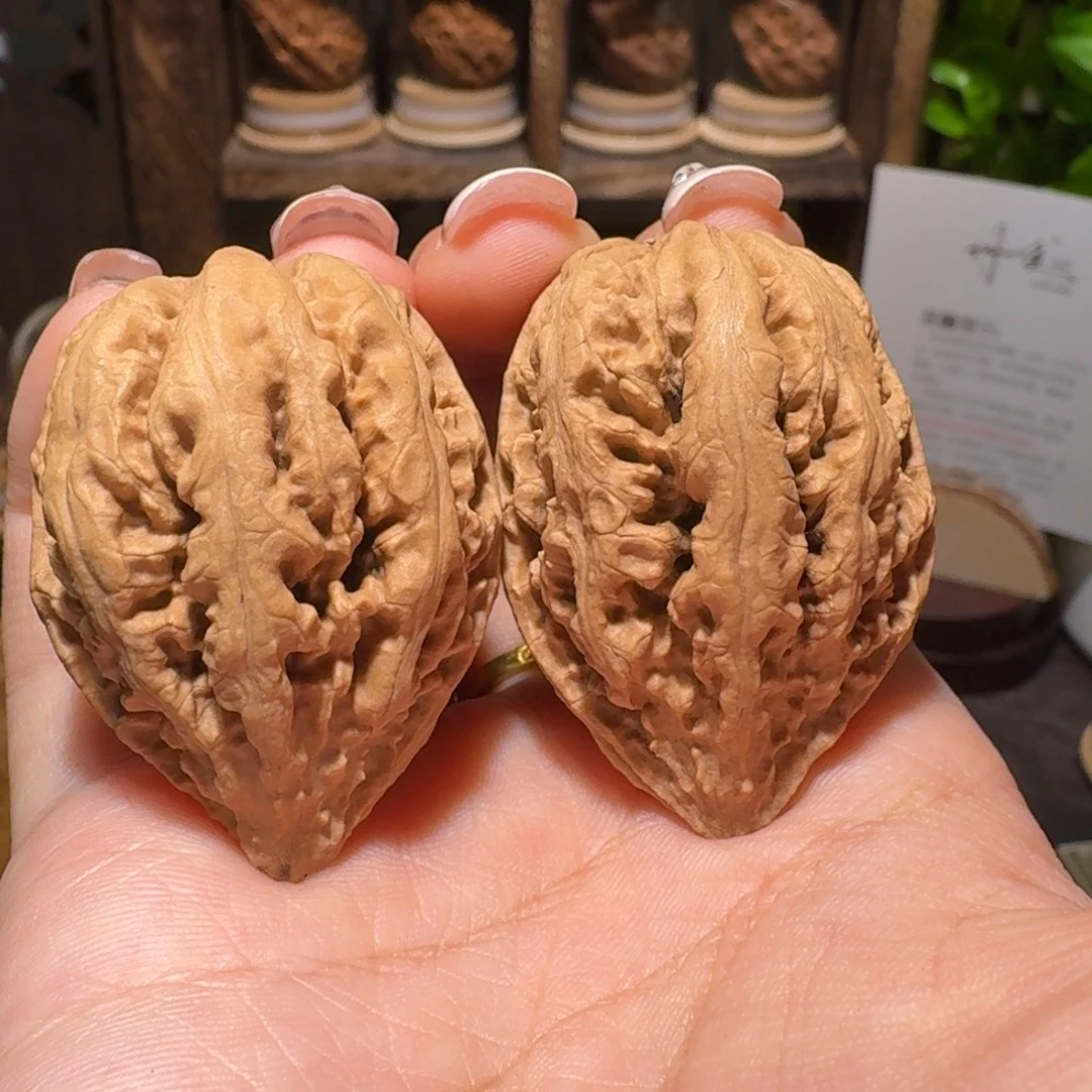 文玩核桃把件火焰霸王龙