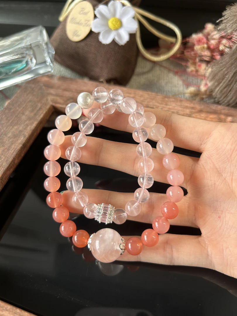 红颜彤彤y1052【莫粉红兔1马粉】设计款多宝手链